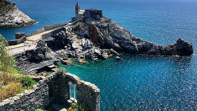 Portovenere kayalıkları